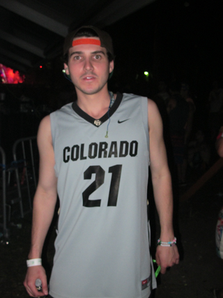 Illustration for article titled Tripping Basketballs: Hoopsters Are Alive And Well At The Ultra Music Festival